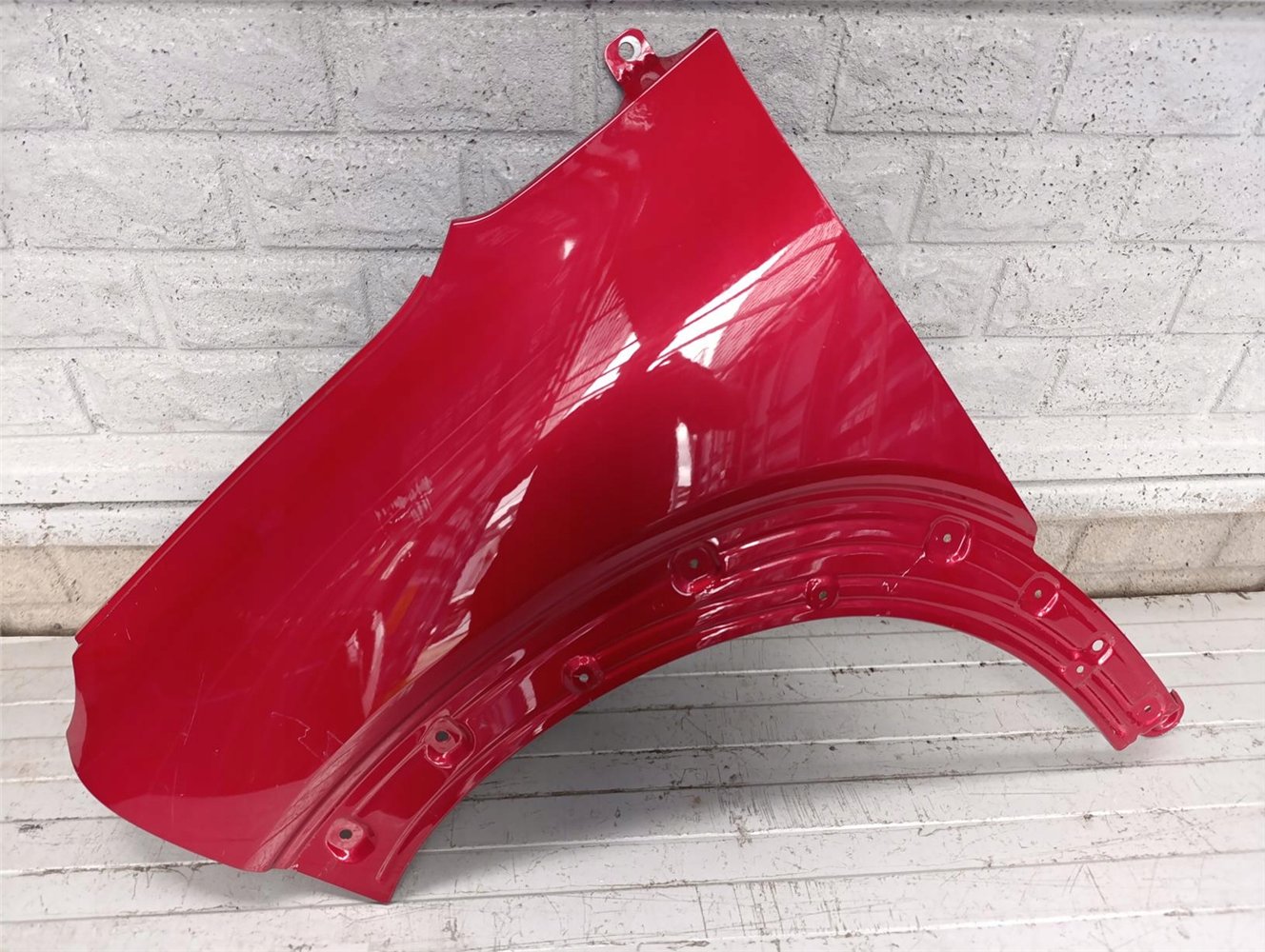 CITROEN C3 AIRCROSS BŁOTNIK LEWY PRZEDNI ORYGINAŁ (17713083058)