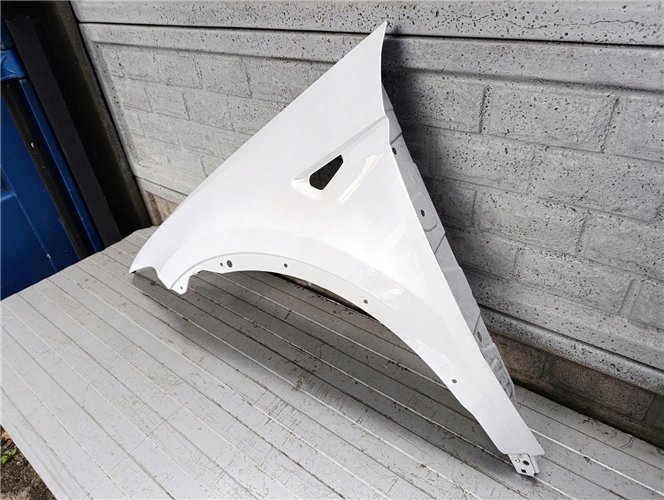 TESLA MODEL X BŁOTNIK LEWY PRZEDNI ORYGINAŁ (17713103597)