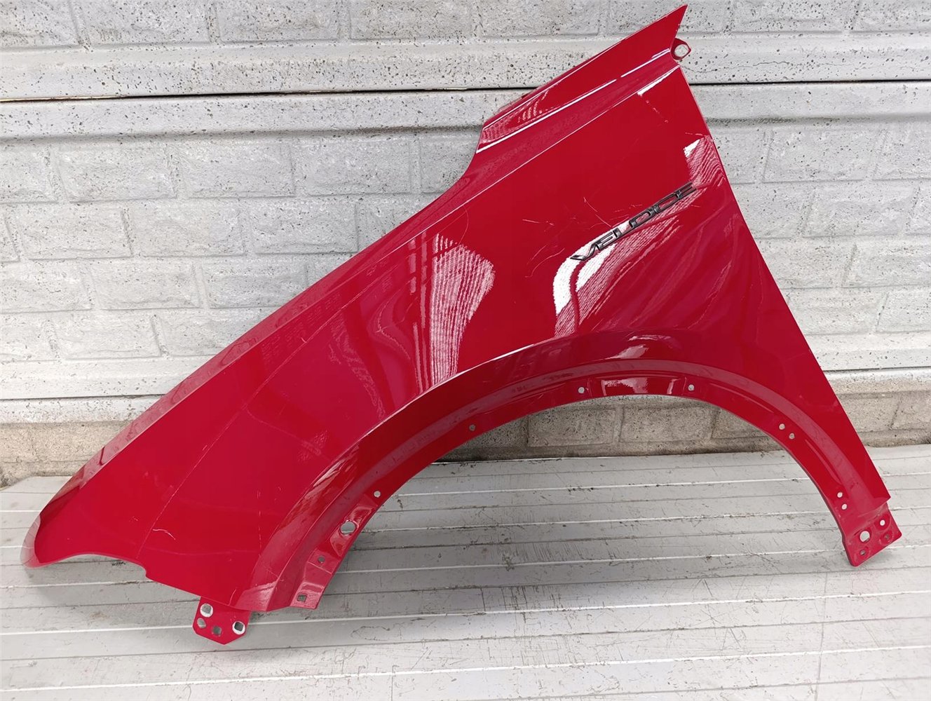 ALFA ROMEO TONALE 22-25 BŁOTNIK PRZEDNI LEWY ORYGINAŁ (17713106731)