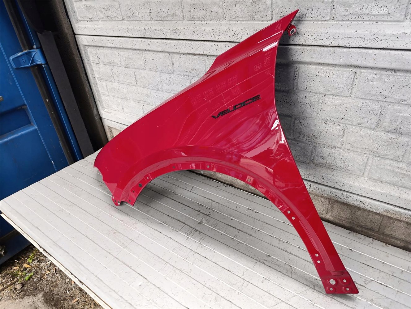 ALFA ROMEO TONALE 22-25 BŁOTNIK PRZEDNI LEWY ORYGINAŁ (17713106731)