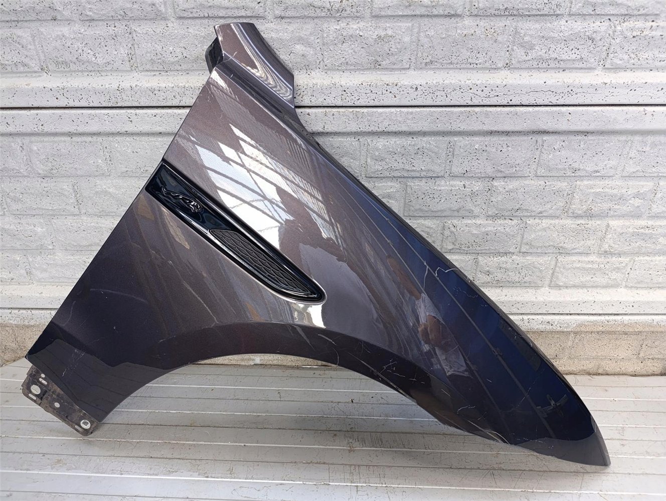 JAGUAR F-PACE FPACE BŁOTNIK PRAWY PRZEDNI ORYGINAŁ (17715640992)