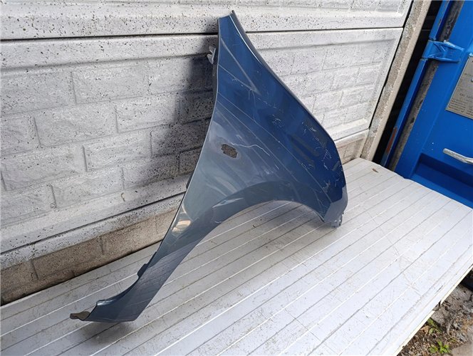 NISSAN MICRA K13 LIFT 13-18 BŁOTNIK PRZEDNI PRAWY ORYGINAŁ (17715642526)