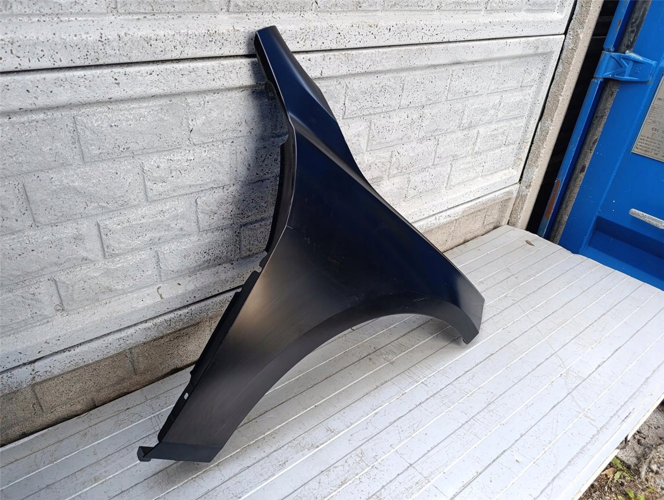 BMW 1 I F40 F 40 BŁOTNIK PRAWY PRZEDNI NOWY ORYGINAŁ (17715644305)