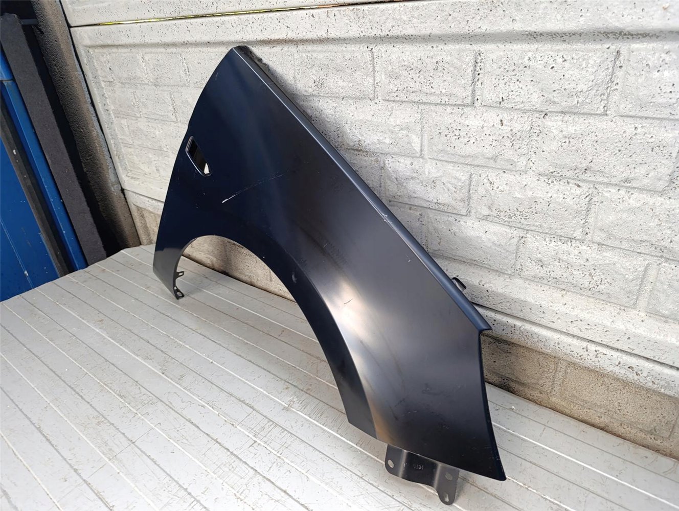 OPEL ASTRA K 5 2015-2021 BŁOTNIK PRAWY PRZEDNI NOWY ORYGINAŁ (17715662366)