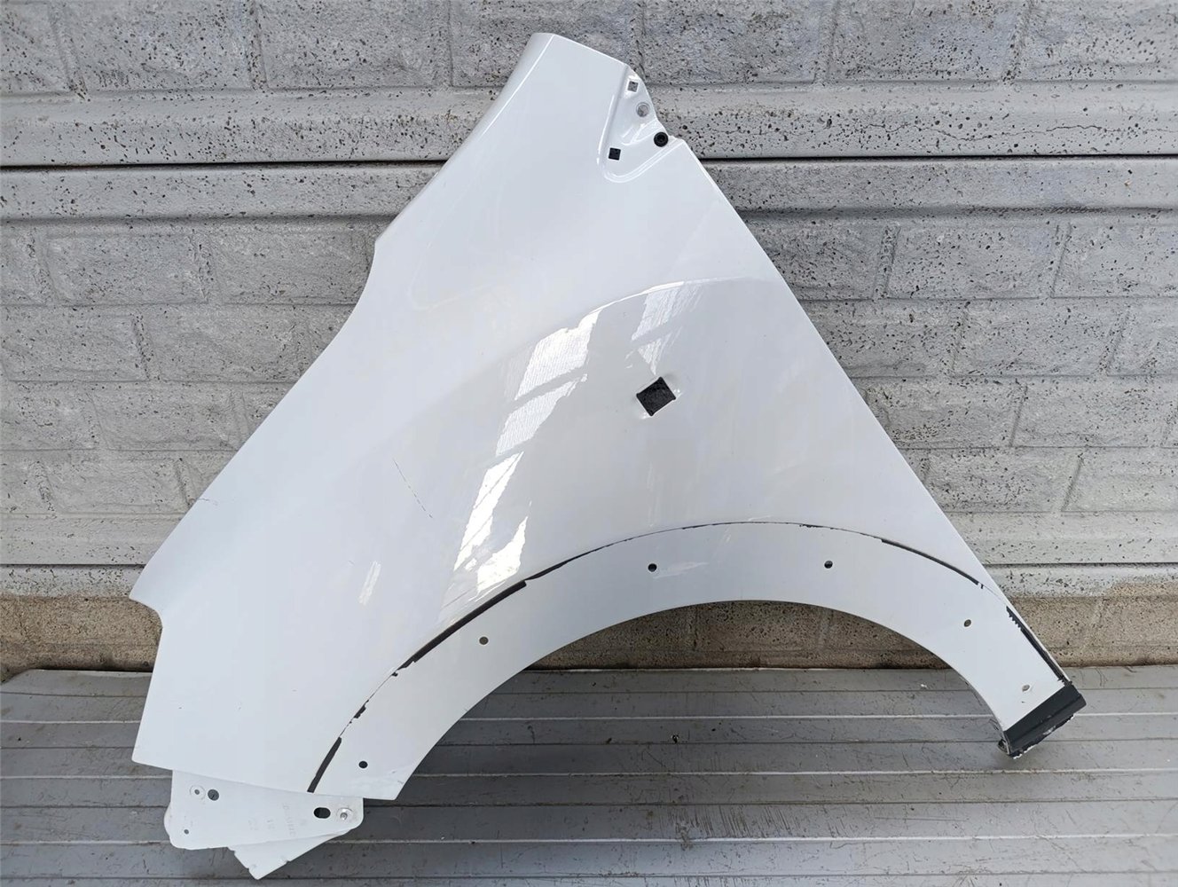 DACIA DOKKER LODGY STEPWAY BŁOTNIK LEWY ORYGINAŁ (17715670754)