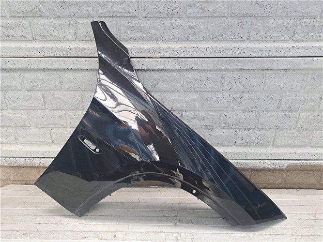 BMW X1 E84 2008-2013 BŁOTNIK PRAWY PRZEDNI ORYGINAŁ (17718174245)