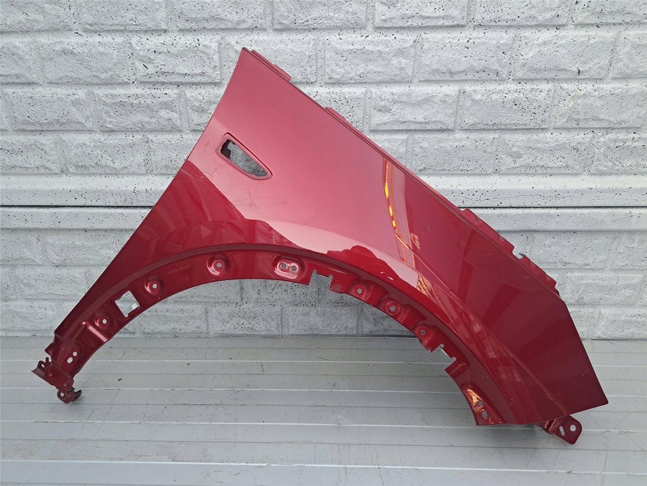 OPEL GRANDLAND X 17-25 BŁOTNIK PRAWY PRZEDNI ORYGINAŁ (17718175809)