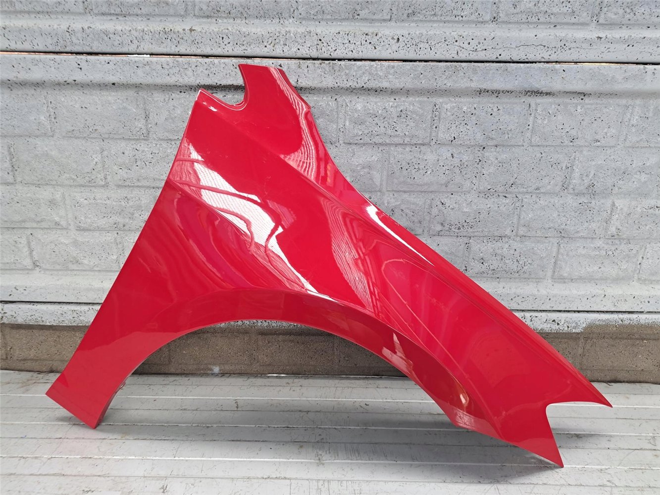 VW GOLF VII 7 LIFT BŁOTNIK PRAWY PRZEDNI ORYGINAŁ (17718215228)