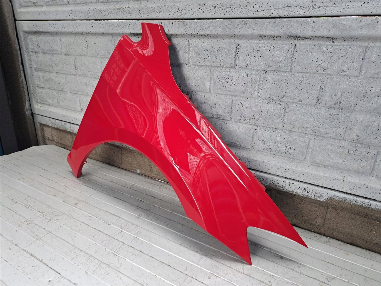 VW GOLF VII 7 LIFT BŁOTNIK PRAWY PRZEDNI ORYGINAŁ (17718215228)