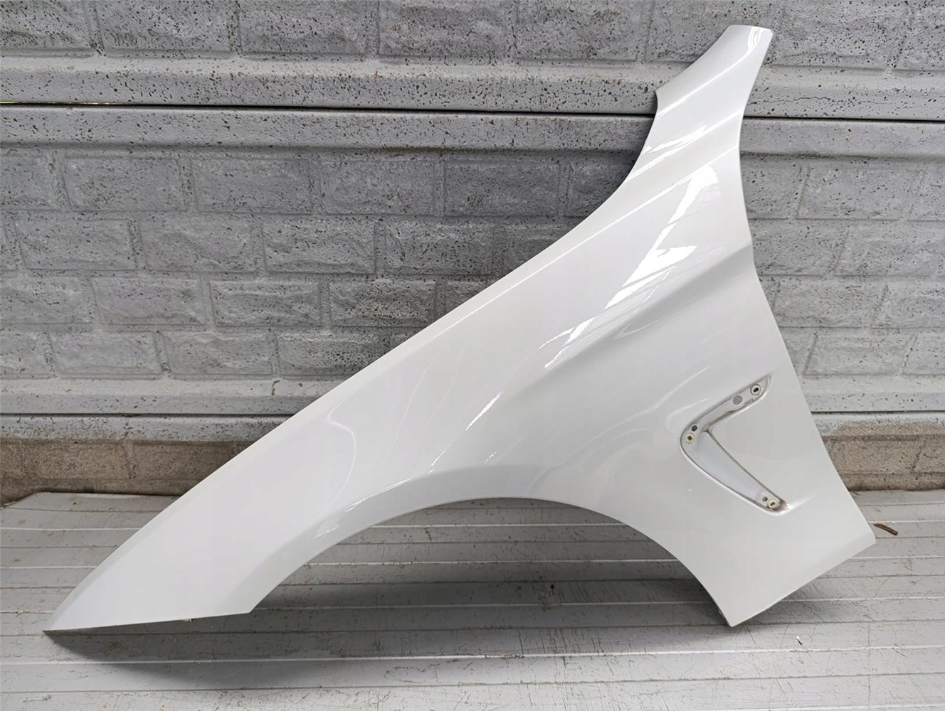 BMW IV 4 F32 F33 F36 BŁOTNIK LEWY PRZEDNI ORYGINAŁ (17718233974)