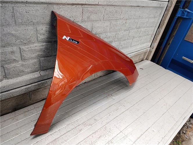 HYUNDAI I30 2017 - 2025 BŁOTNIK PRZEDNI PRAWY ORYGINAŁ (17718235169)