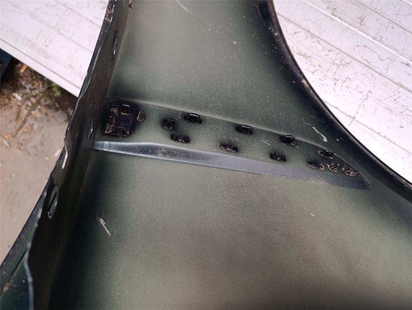 JAGUAR XE 2015-2024 BŁOTNIK PRAWY PRZEDNI ORYGINAŁ (17727404582)