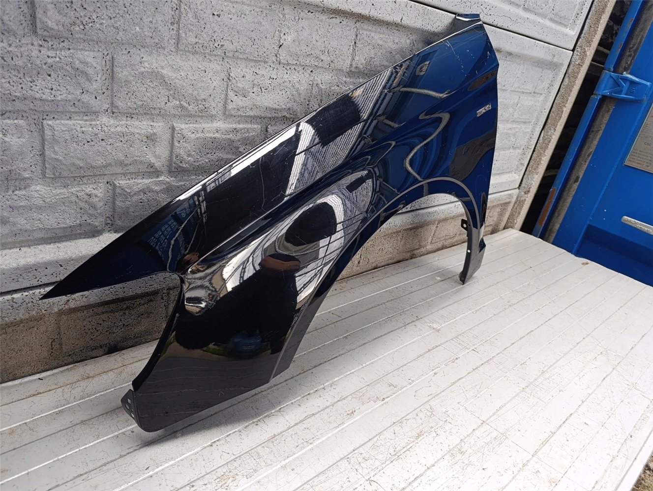 AUDI Q7 4L 2005-2014 BŁOTNIK PRZEDNI LEWY ORYGINAŁ (17727417404)