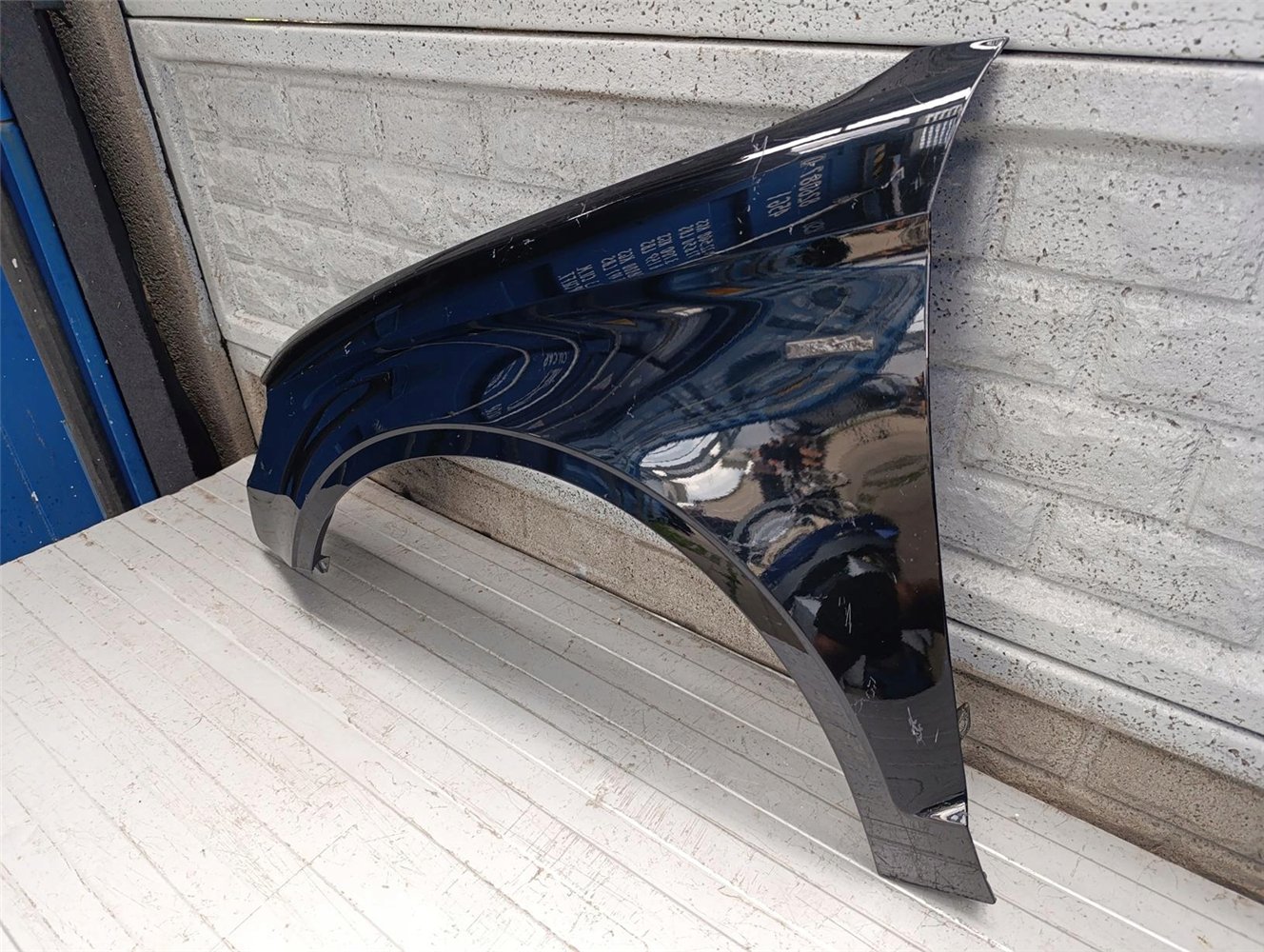 AUDI Q7 4L 2005-2014 BŁOTNIK PRZEDNI LEWY ORYGINAŁ (17727417404)