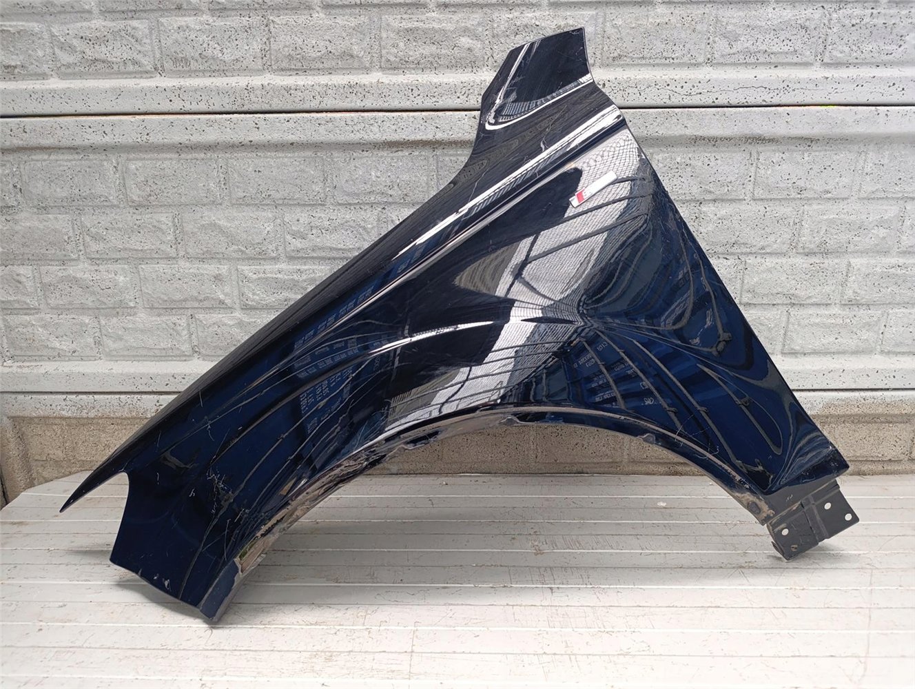 AUDI Q7 4L 2005-2014 BŁOTNIK PRZEDNI LEWY ORYGINAŁ (17727430607)