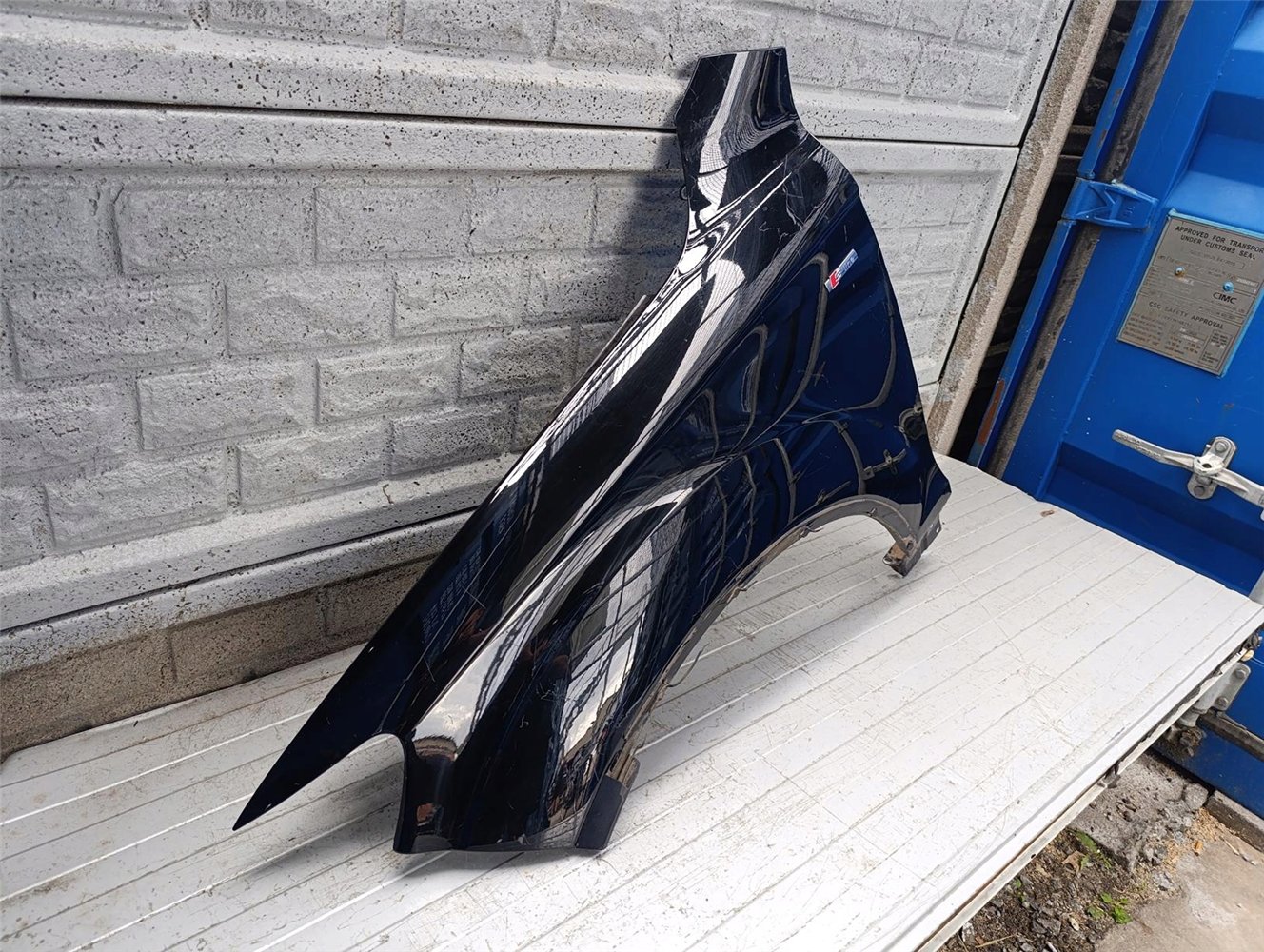 AUDI Q7 4L 2005-2014 BŁOTNIK PRZEDNI LEWY ORYGINAŁ (17727430607)