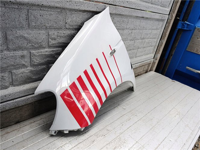 SMART FORFOUR 15-18 BŁOTNIK LEWY ORYGINAŁ (17727444280)