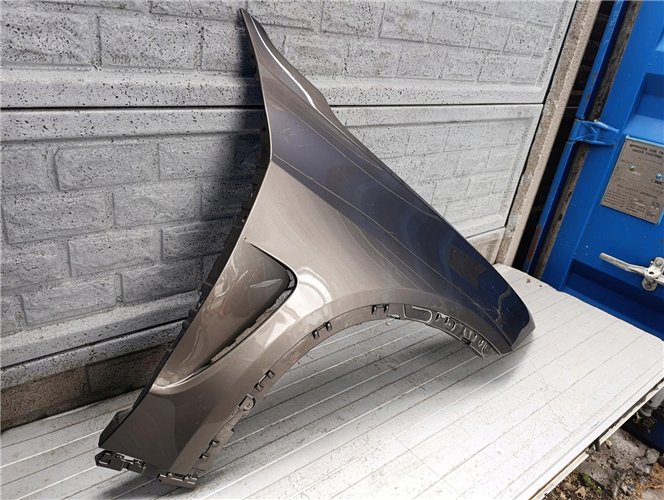 BMW X5 F15 BŁOTNIK PRAWY ORYGINAŁ (17727461548)