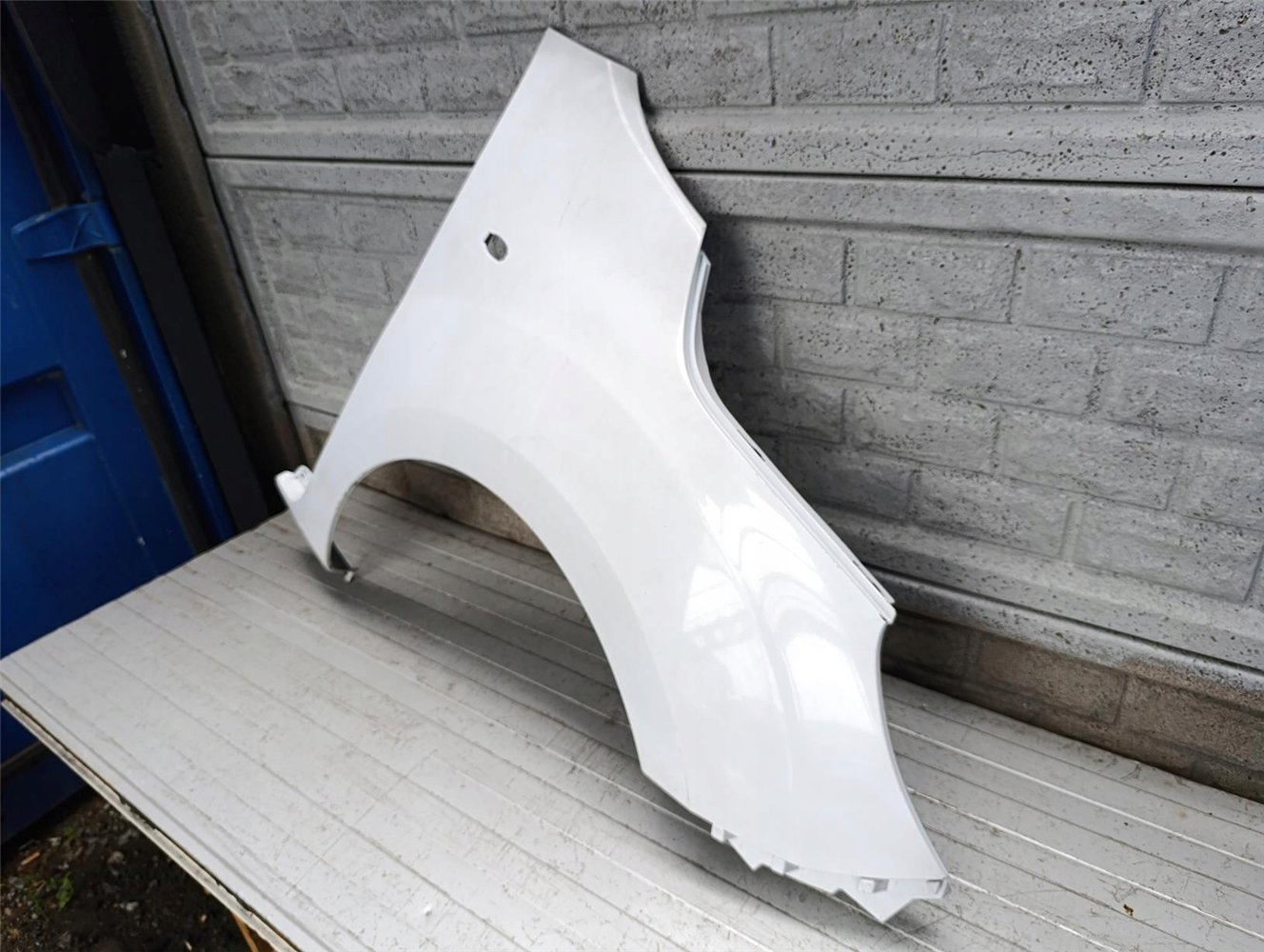 MERCEDES CITAN W415 12-21 BŁOTNIK PRZEDNI PRAWY ORYGINAŁ (17727475138)