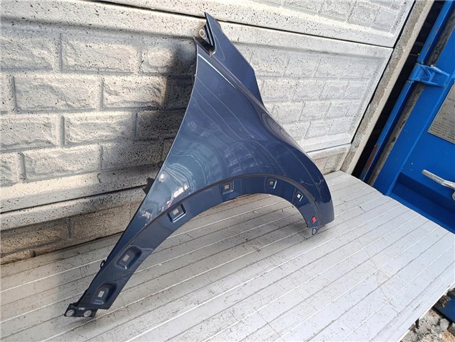 KIA STONIC BŁOTNIK PRAWY PRZEDNI ORYGINAŁ (17733734658)