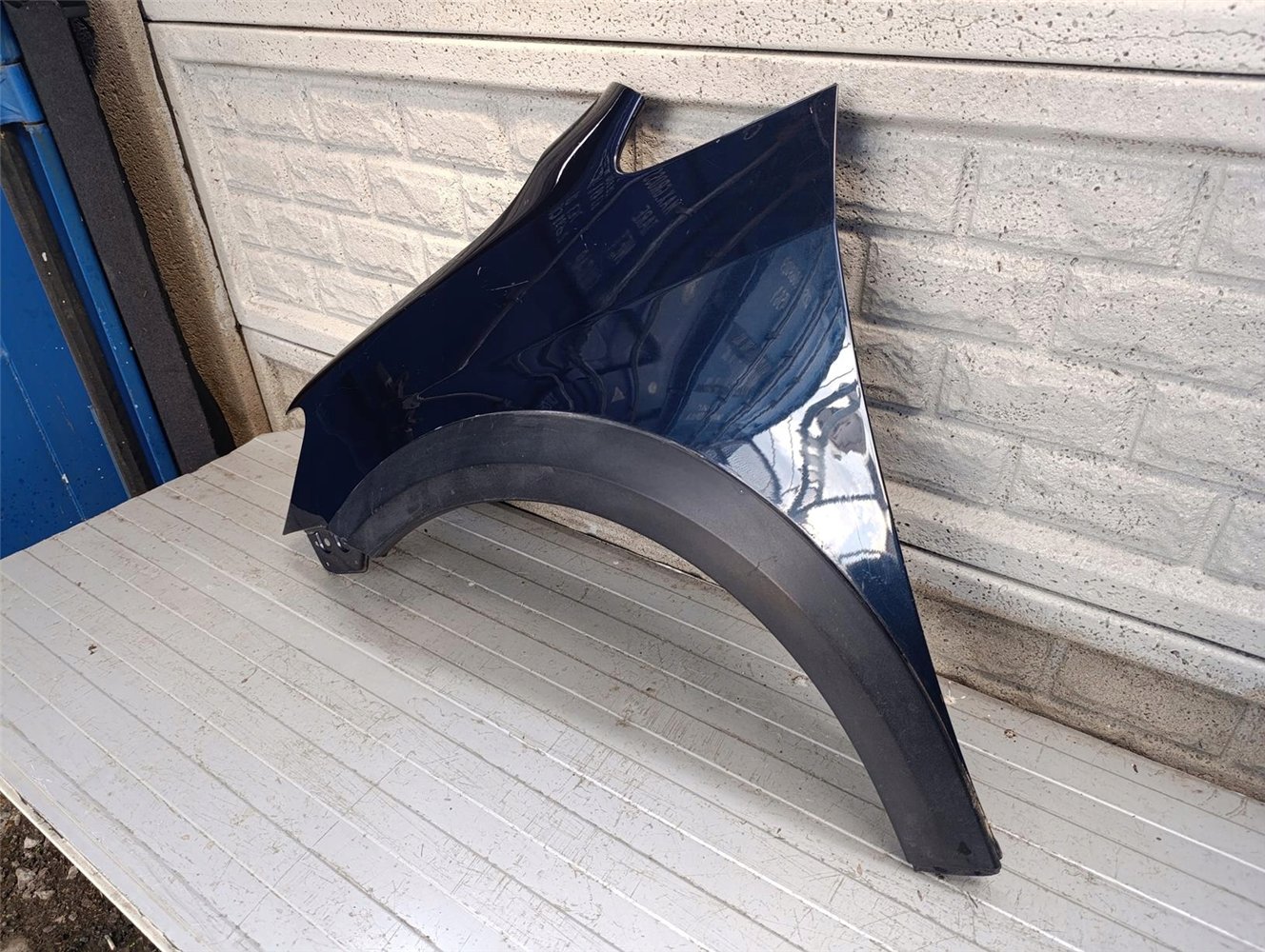 VW TOURAN CROSS 1T0 10 -15 BŁOTNIK PRZEDNI LEWY ORYGINAŁ (17733739772)