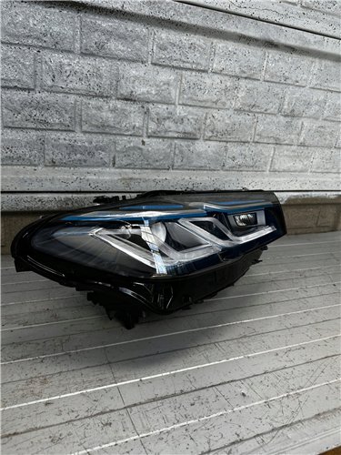 LAMPA PRAWA BMW serii 5 (G30, G31) reflektor 5A388D6-04 ORYGINAŁ LASER (17734049489)