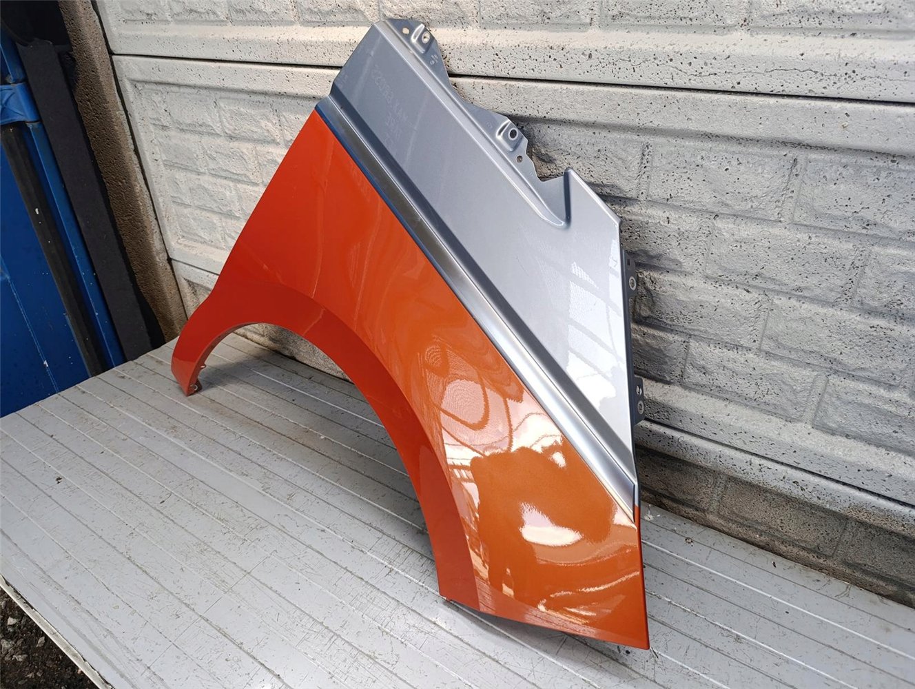 VW T7 7T MULTIVAN BŁOTNIK PRAWY ORYGINAŁ (17736470929)