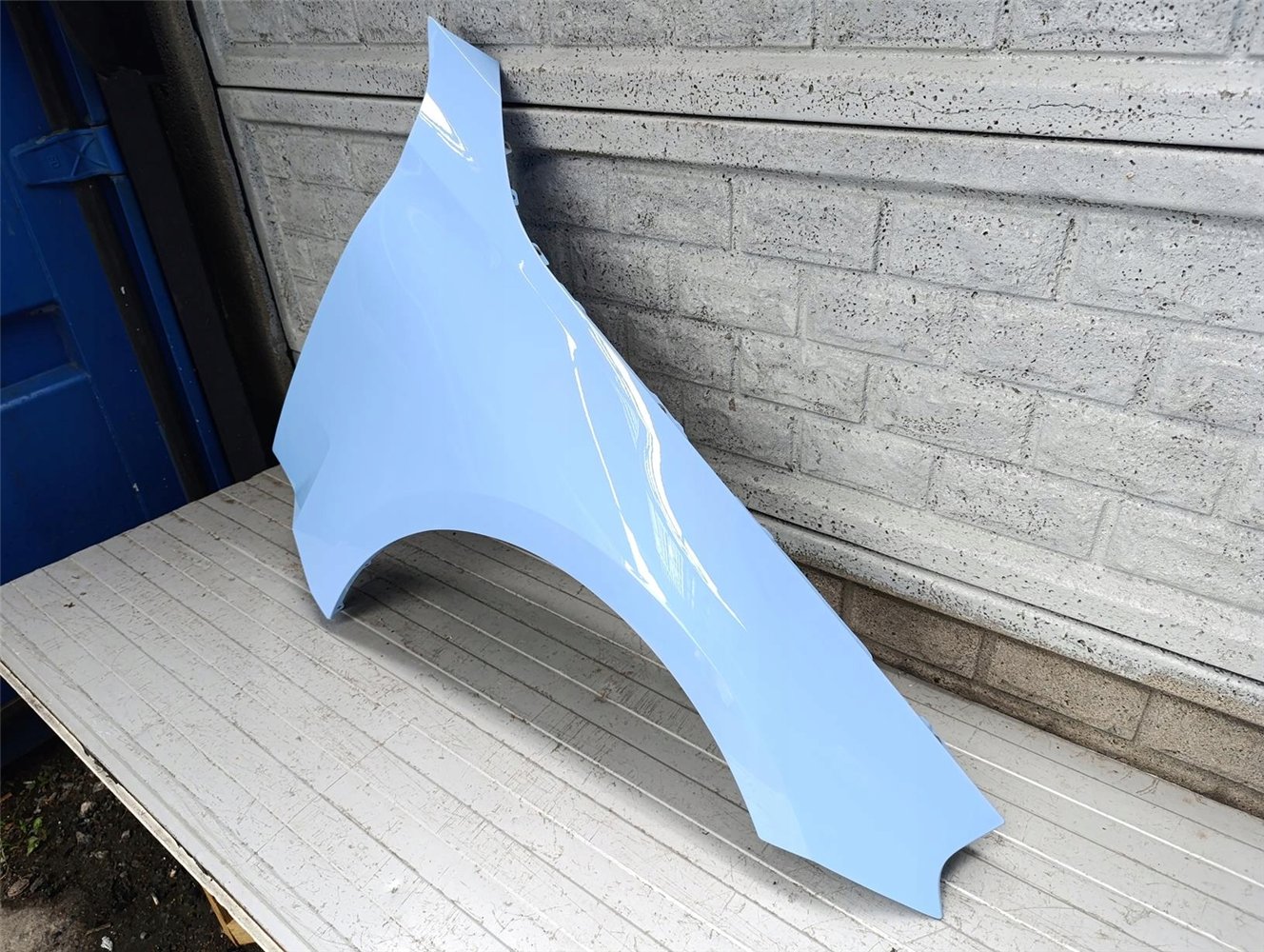 BMW M2 M 2 G87 23- BŁOTNIK PRAWY ORYGINAŁ (17736487634)