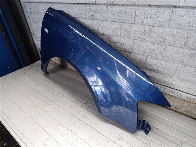 AUDI A4 B7 CABRIO 05-09 BŁOTNIK PRAWY PRZÓD ORYGINAŁ (17741520381)