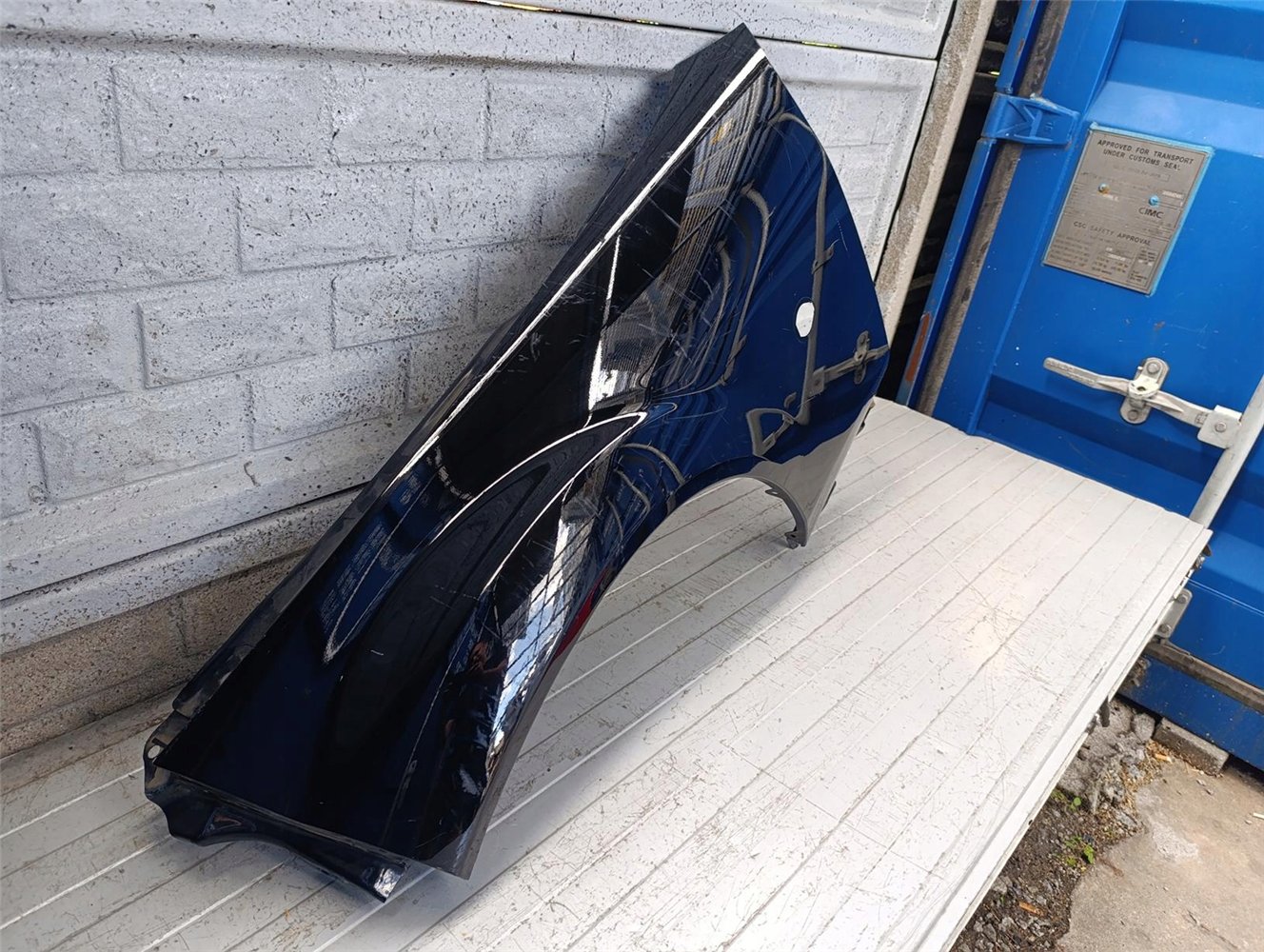 MAZDA MX5 BŁOTNIK PRZEDNI LEWY ORYGINAŁ (17741525957)