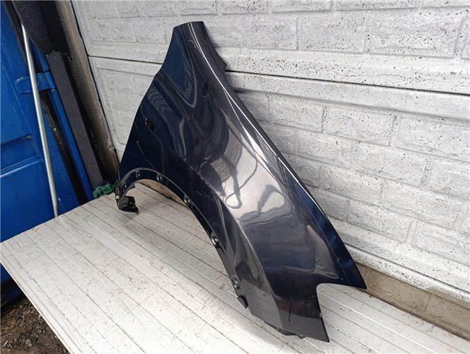 NISSAN QASHQAI 10-13 LIFT BŁOTNIK PRAWY PRZÓD ORYGINAŁ (17752489499)