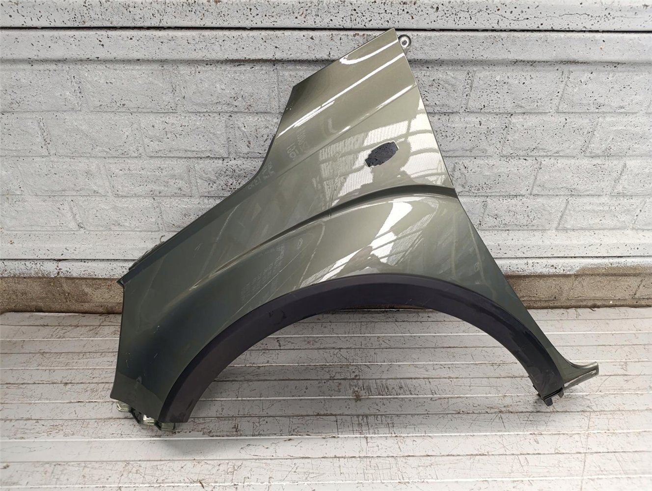 SUZUKI IGNIS III 3 2016-2024 BŁOTNIK PRZEDNI LEWY ORYGINAŁ (17752498269)