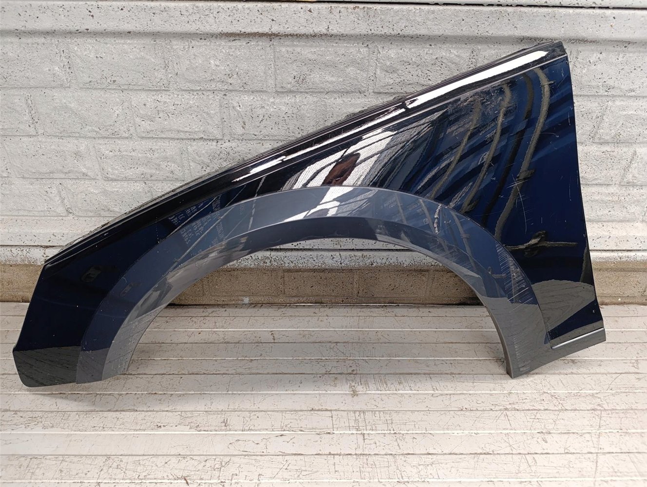 AUDI A4 ALLROAD B9 LIFT 19-24 BŁOTNIK LEWY ORYGINAŁ (17752500157)