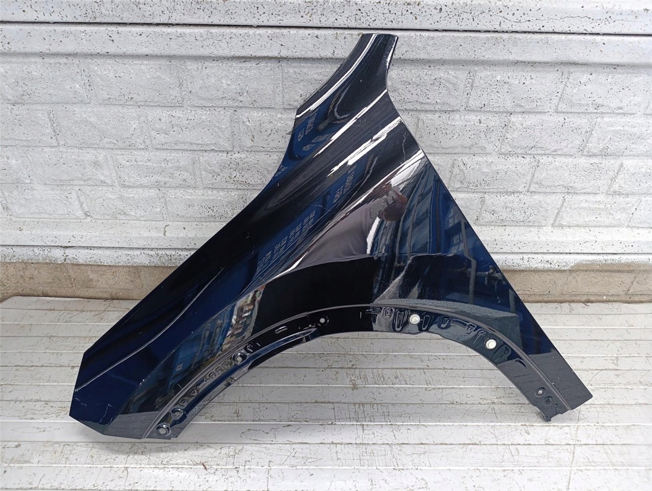 BMW X2 U10 BŁOTNIK LEWY PRZEDNI ORYGINAŁ (17752514952)