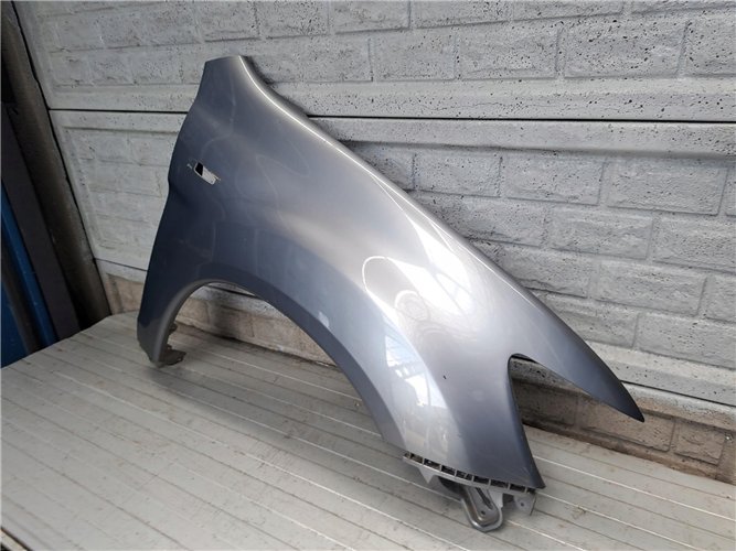 MITSUBISHI ASX 10-15 BŁOTNIK PRAWY PRZEDNI ORYGINAŁ (17752551055)