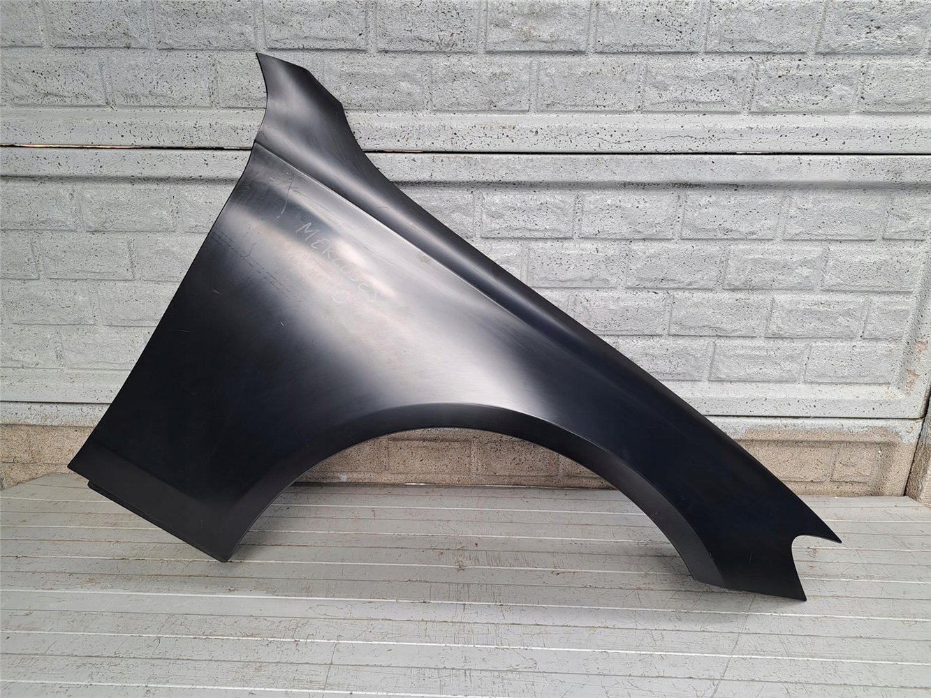 MERCEDES E-KLASA W213 W 213 16-23 BŁOTNIK PRAWY ORYGINAŁ (17752554577)