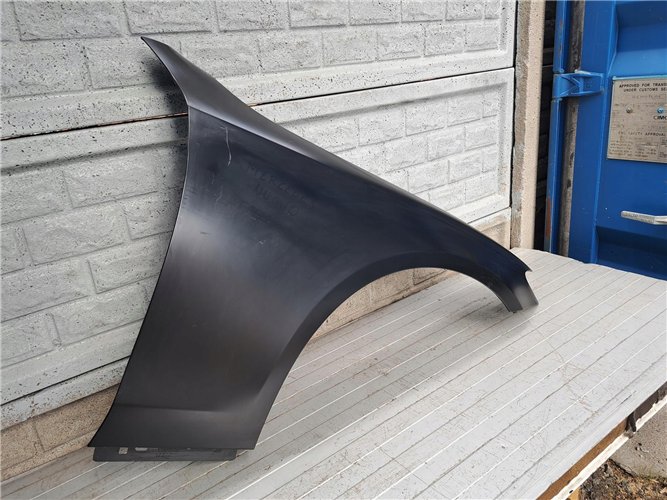 MERCEDES E-KLASA W213 W 213 16-23 BŁOTNIK PRAWY ORYGINAŁ (17752554577)