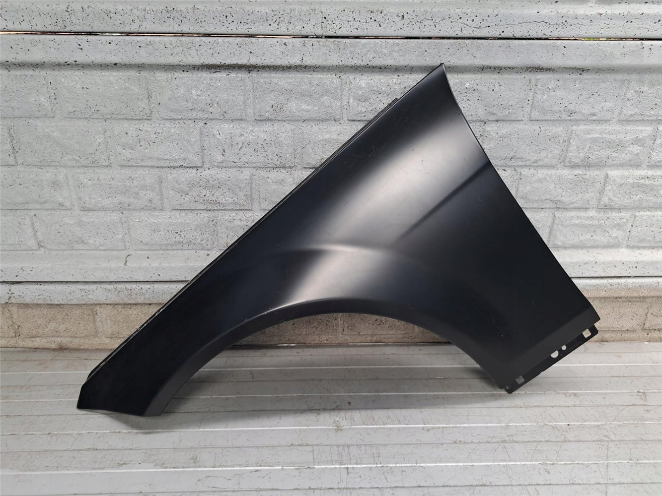 MERCEDES C KLASA W204 07-14 BŁOTNIK PRZEDNI LEWY NOWY ORYGINAŁ (17755069287)