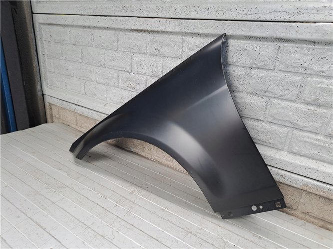 MERCEDES C KLASA W204 07-14 BŁOTNIK PRZEDNI LEWY NOWY ORYGINAŁ (17755069287)