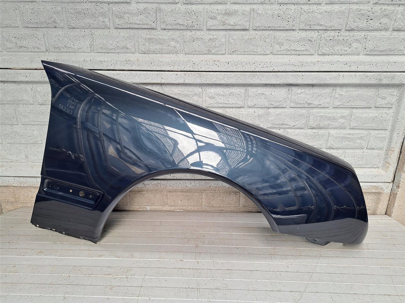 BŁOTNIK PRAWY MERCEDES E KLASA W210 1995-02 ORYGINAŁ (17755079632)