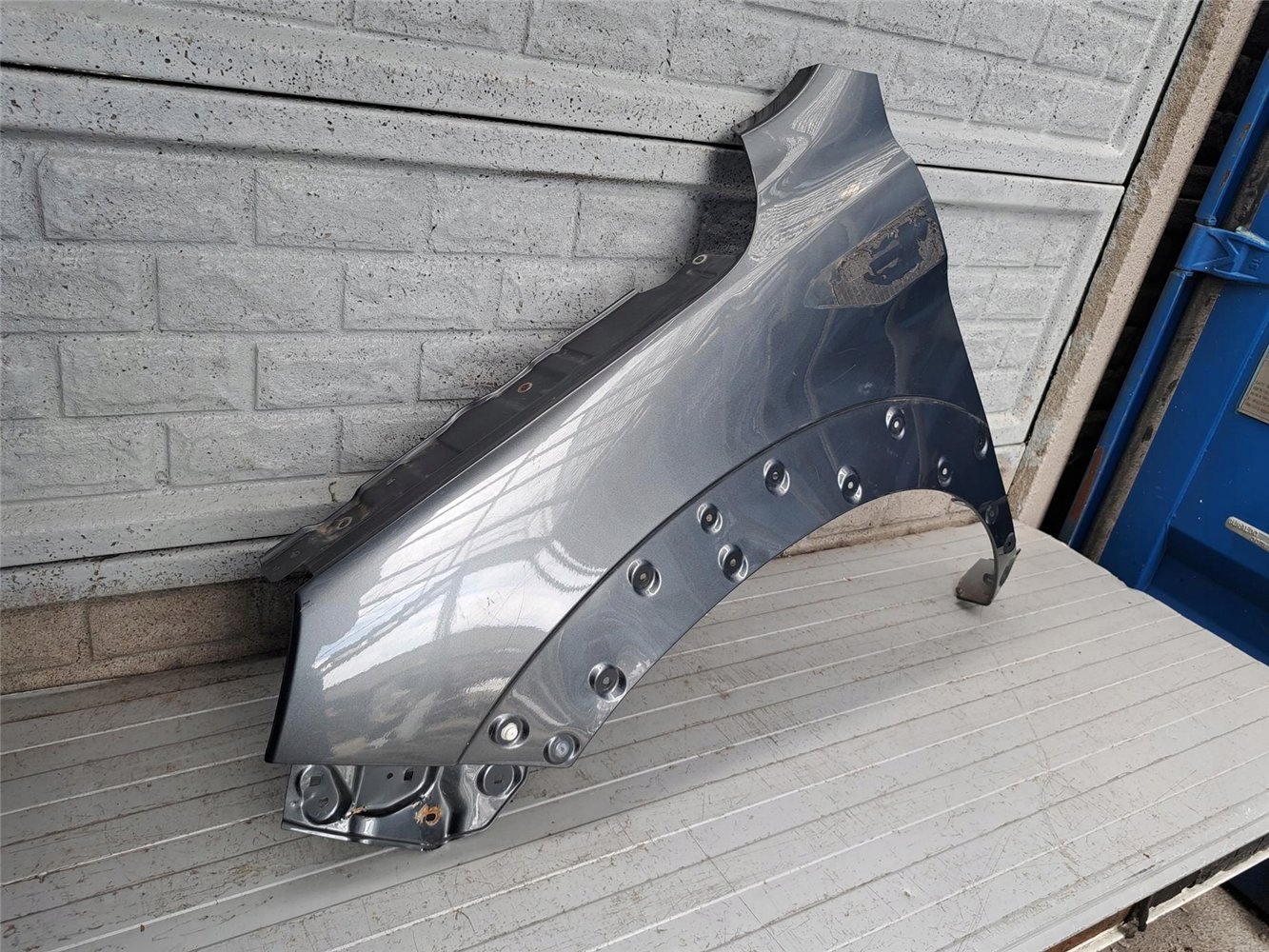 JAC SHUAILING T8 BŁOTNIK LEWY PRZEDNI ORYGINAŁ (17755091411)