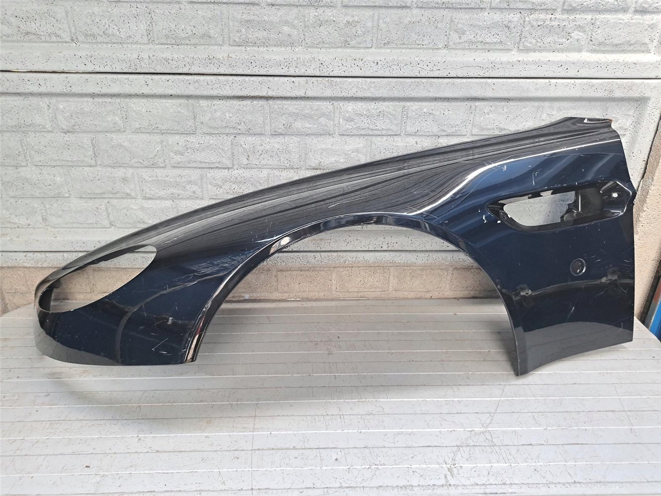 ASTON MARTIN VANTAGE 1 I 2005-18 6G33-16006 BŁOTNIK PRZEDNI LEWY ORYGINAŁ (17755118594)