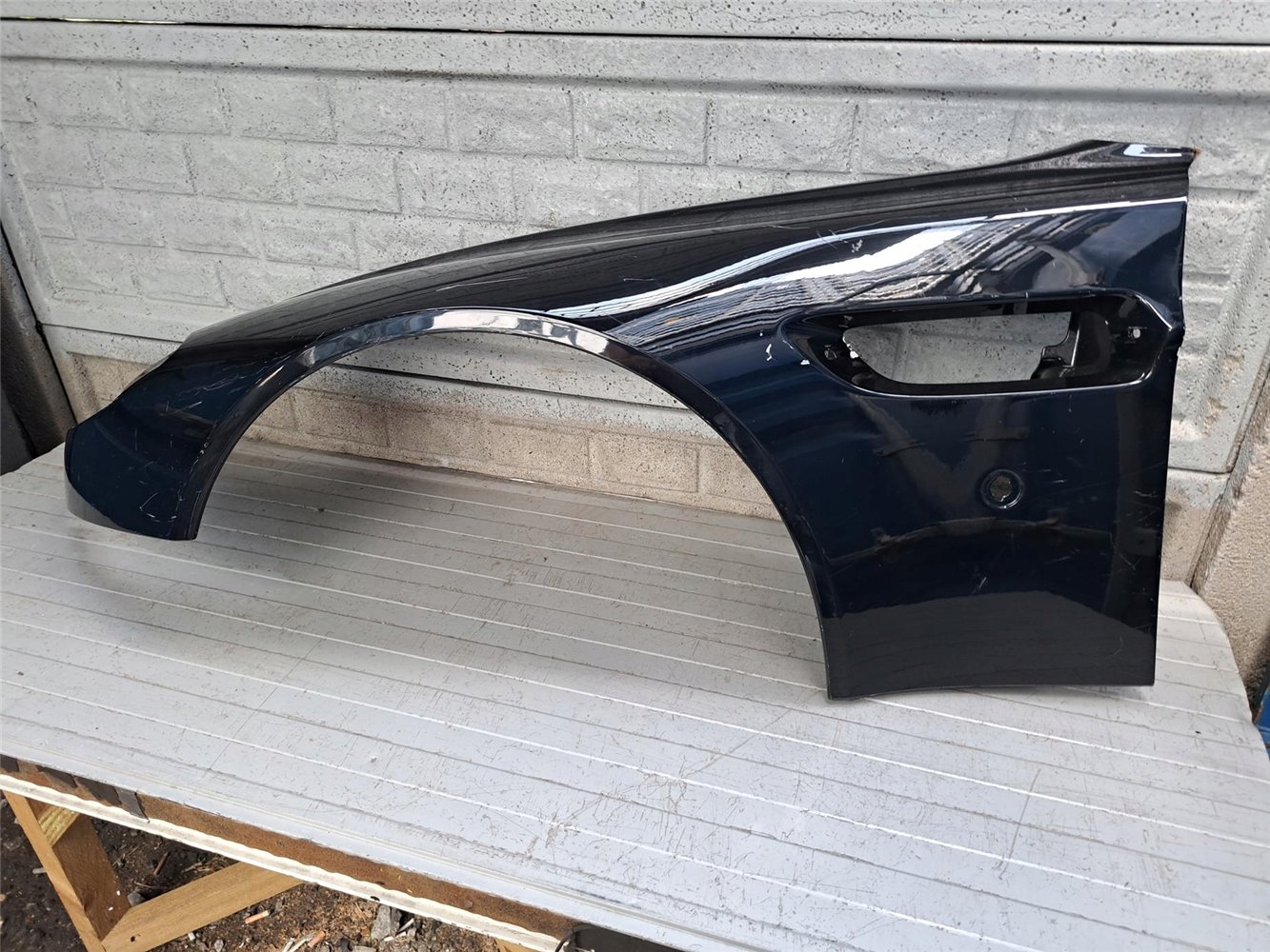 ASTON MARTIN VANTAGE 1 I 2005-18 6G33-16006 BŁOTNIK PRZEDNI LEWY ORYGINAŁ (17755118594)