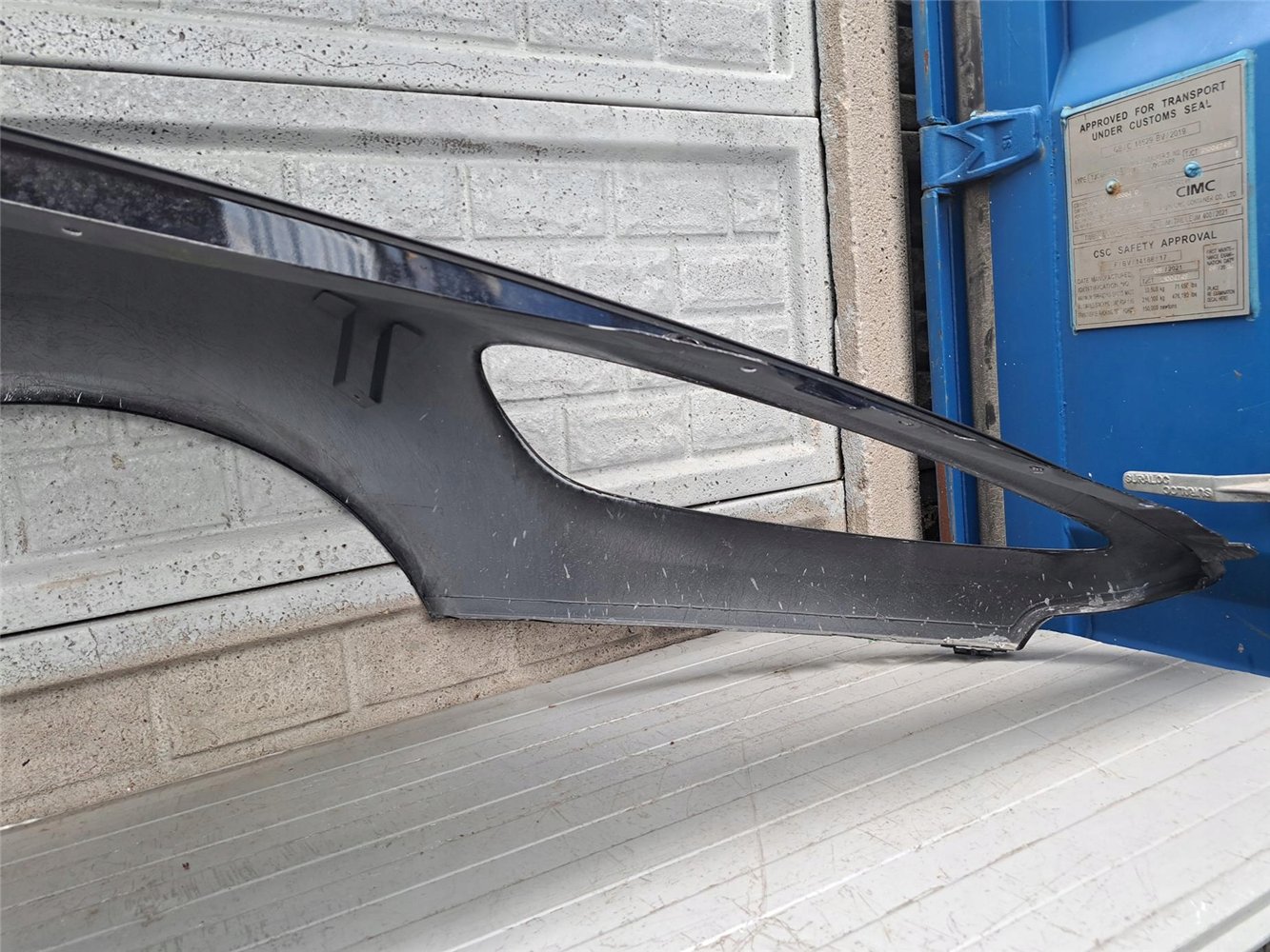 ASTON MARTIN VANQUISH 2 2012-18 qa16-1200 BŁOTNIK PRZEDNI LEWY ORYGINAŁ (17755424376)