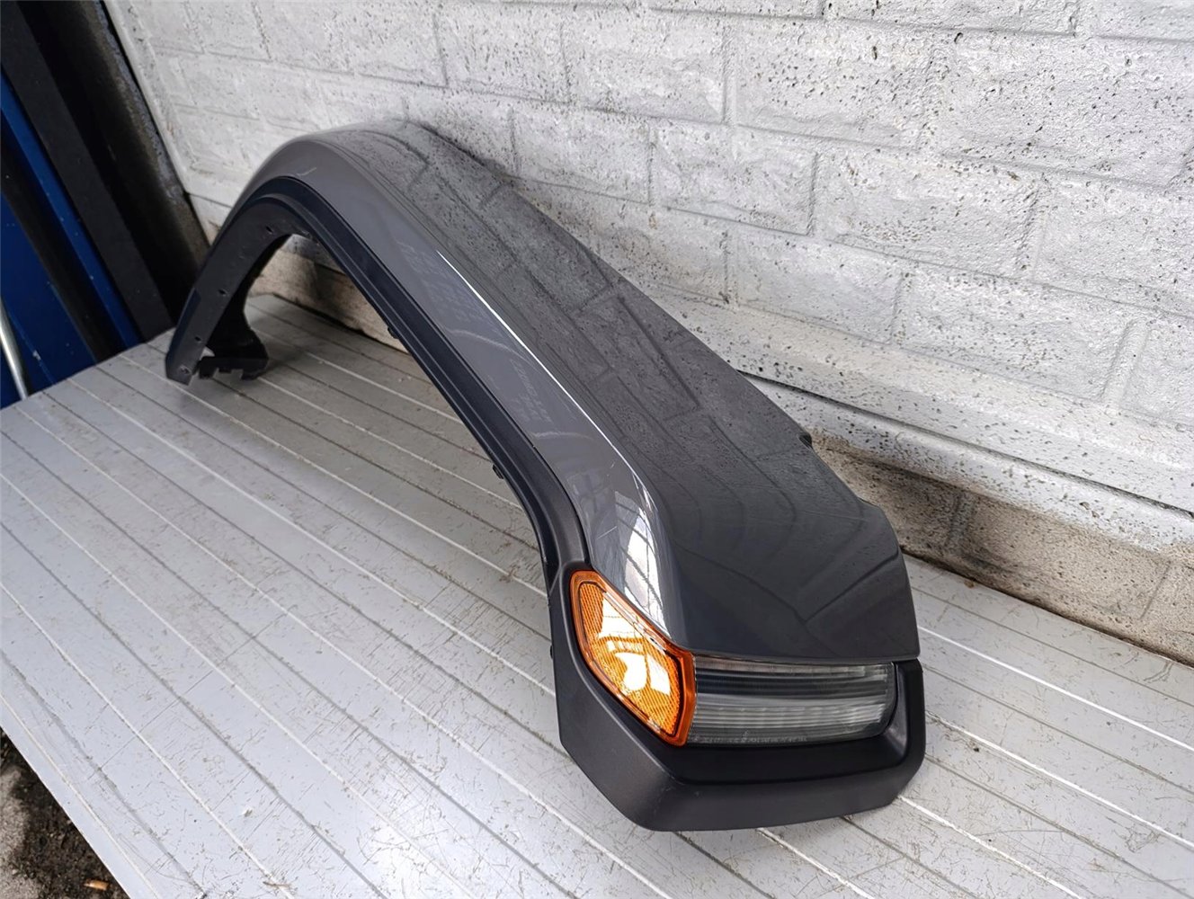 JEEP WRANGLER POSZERZENIE BŁOTNIKA PRZEDNIE PRAWE ORYGINAŁ (17757646401)