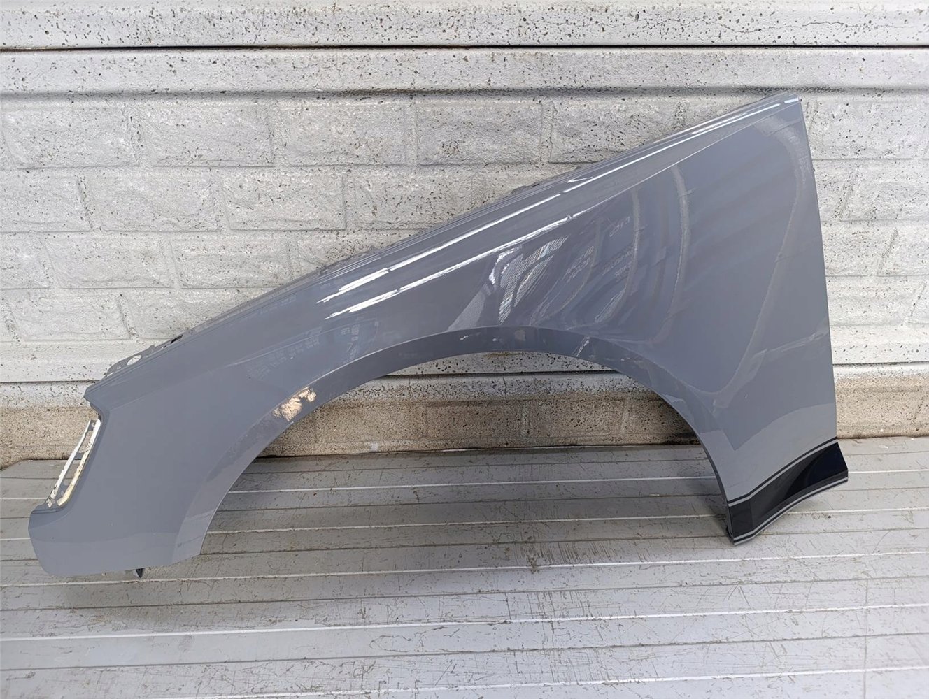 AUDI RS4 A4 B9 2016- BŁOTNIK LEWY ORYGINAŁ (17757651709)