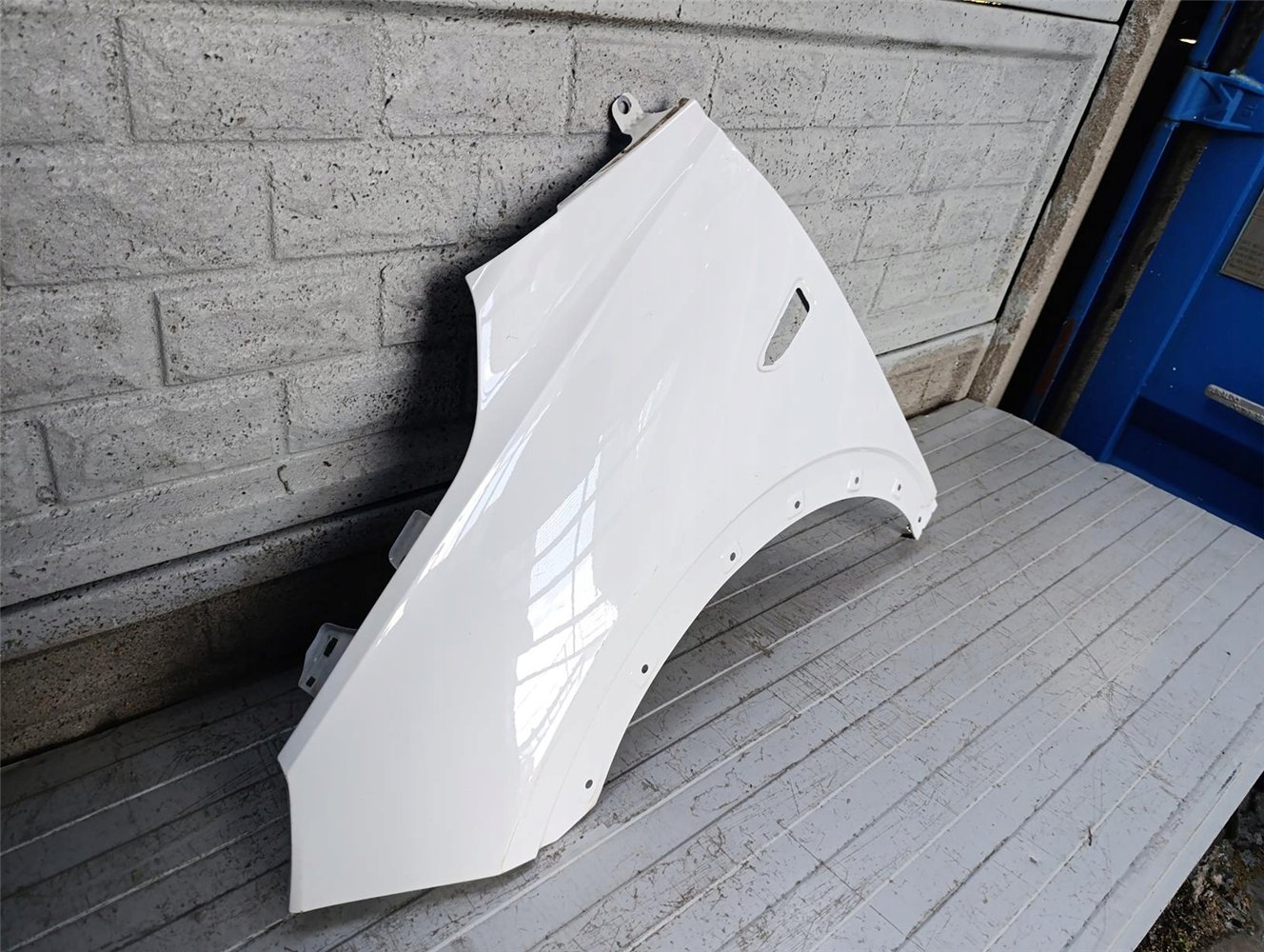 OPEL CROSSLAND X 2018-2024 BŁOTNIK PRZEDNI LEWY ORYGINAŁ (17757657989)