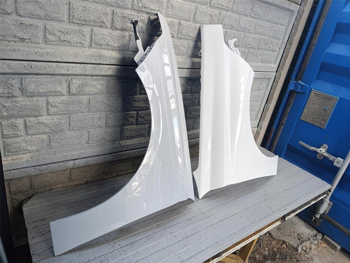 BŁOTNIK PRZEDNI PRAWY LEWY PEUGEOT 308 T10 ORYGINAŁ (17757675683)