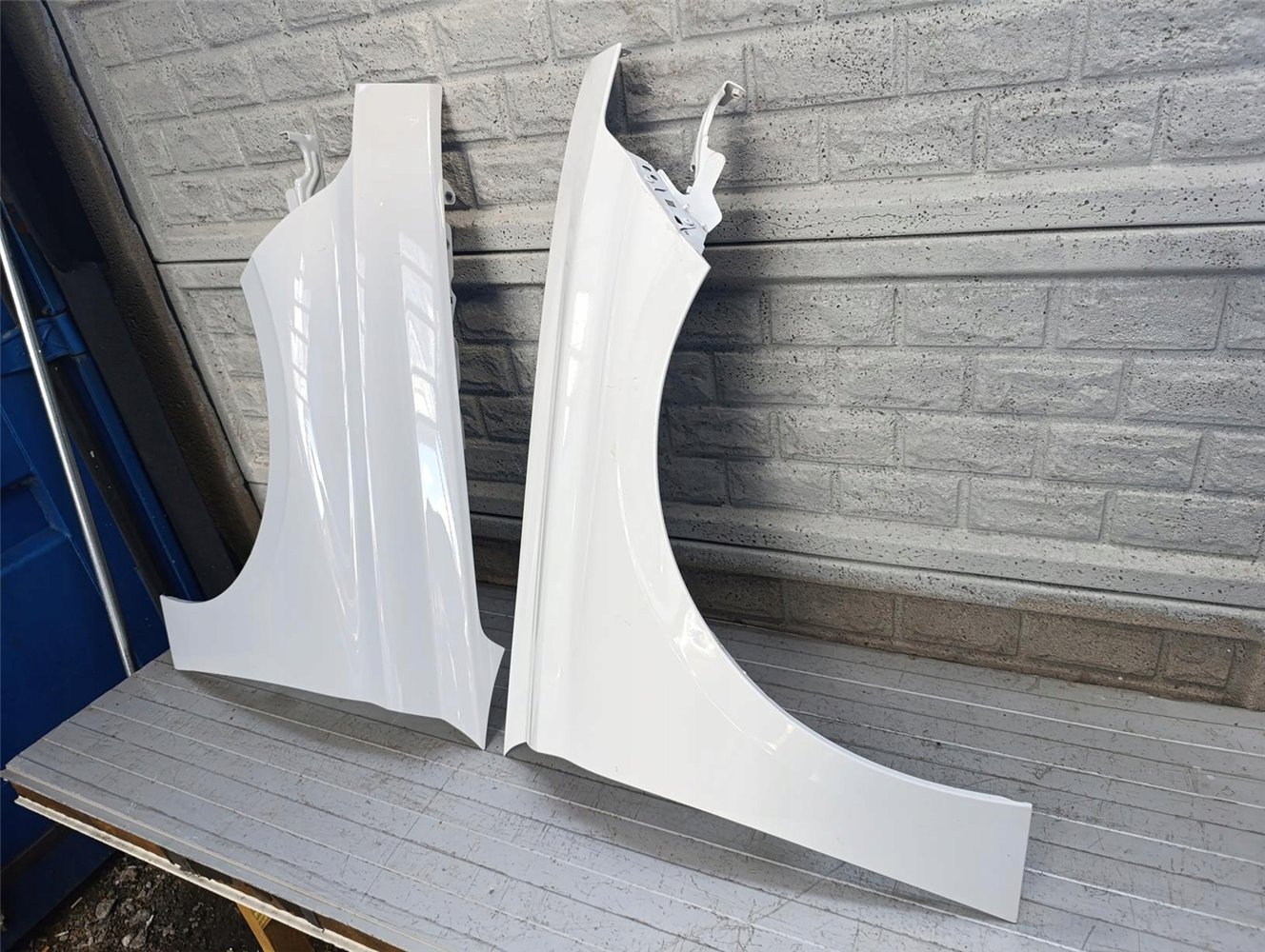 BŁOTNIK PRZEDNI PRAWY LEWY PEUGEOT 308 T10 ORYGINAŁ (17757675683)