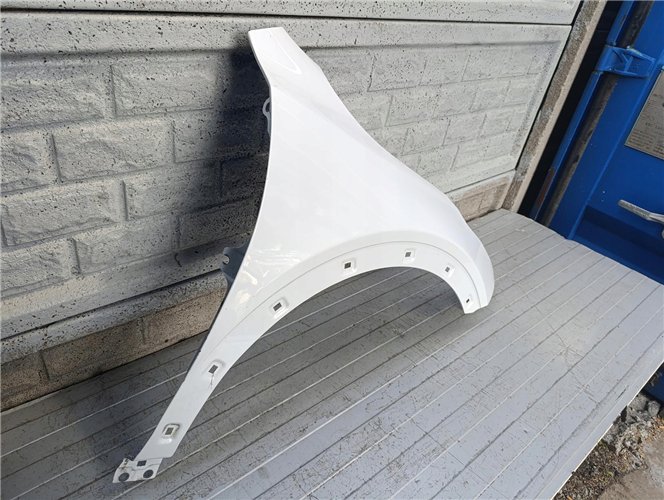 KIA X-CEED XCEED BŁOTNIK PRAWY PRZEDNI ORYGINAŁ (17757682838)